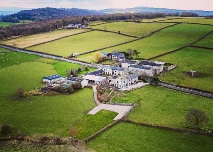 Feriehus Corner Cottage, Yealand Redmayne, Ideal Family Holiday, Meet The Resident Animals