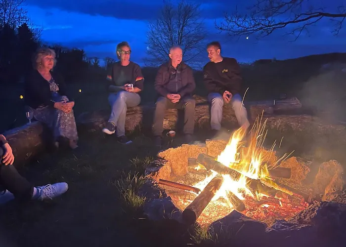 Feriehus Corner Cottage, Yealand Redmayne, Ideal Family Holiday, Meet The Resident Animals Beetham