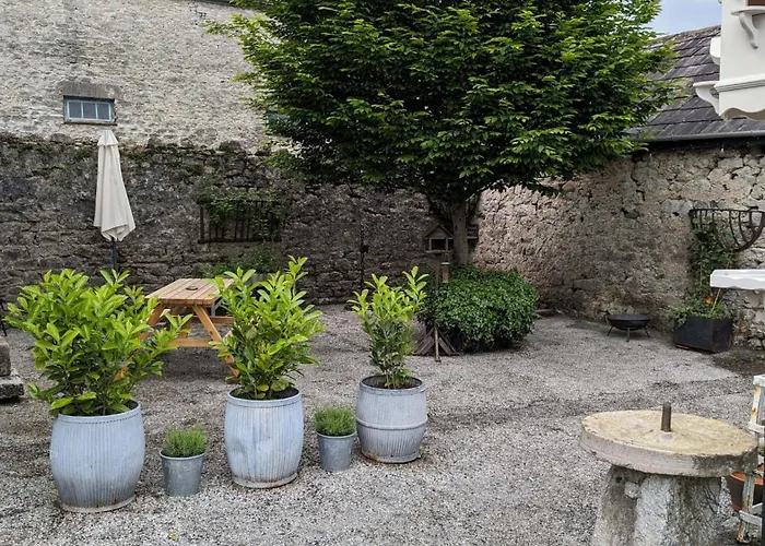 Corner Cottage, Yealand Redmayne, Ideal Family Holiday, Meet The Resident Animals * Beetham